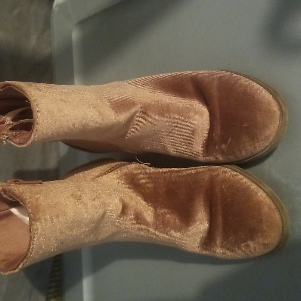 Boots for youth